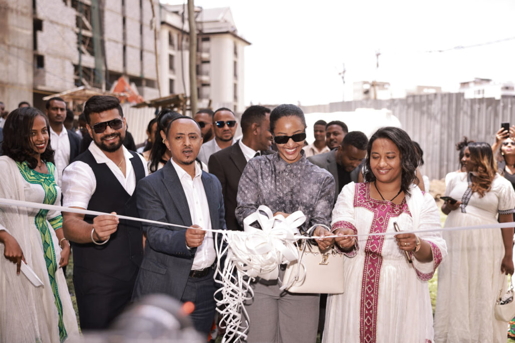 Akoya Successfully Concludes Park View Sales Expo Week at Piazza